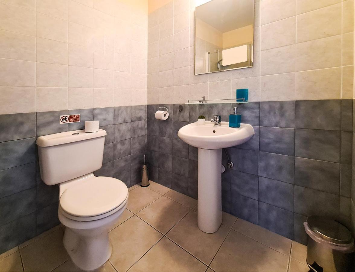 Serena Townhouse Peja Zewnętrze zdjęcie